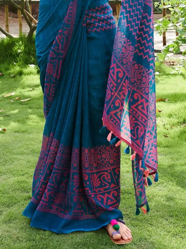 Blue color Digital Printed Cotton Linen Saree With Blouse Piece