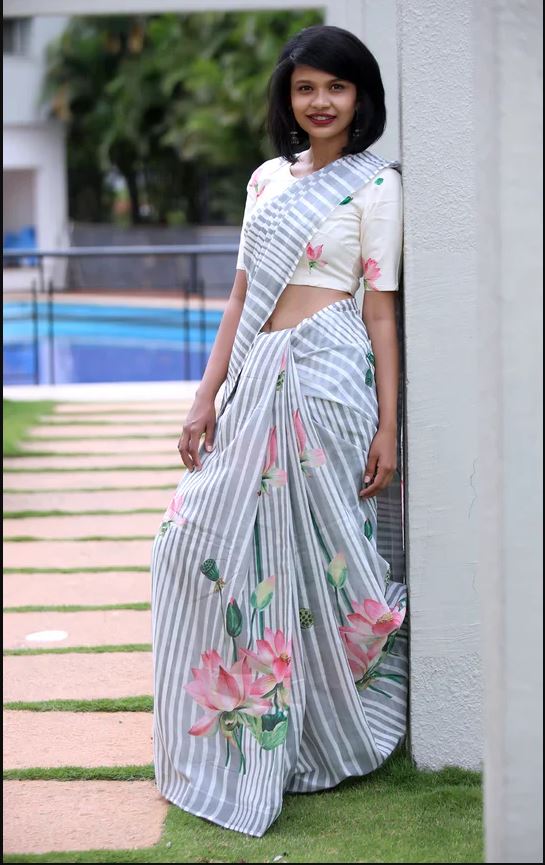 Multi Color Digital Printed Cotton Linen Saree With Blouse Piece