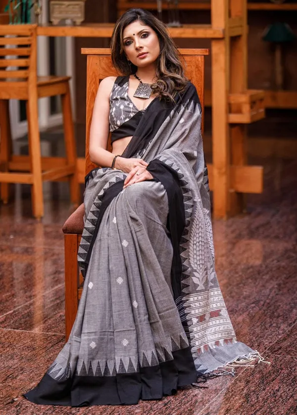 Gray color Printed Cotton Linen Saree With Blouse Piece