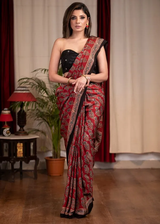Maroon color Floral Digital Printed Cotton Linen Saree With Blouse Piece