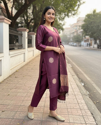 Purple Color Jacquard Fabric Weaving Worn Kurti, Pent and Dupatta